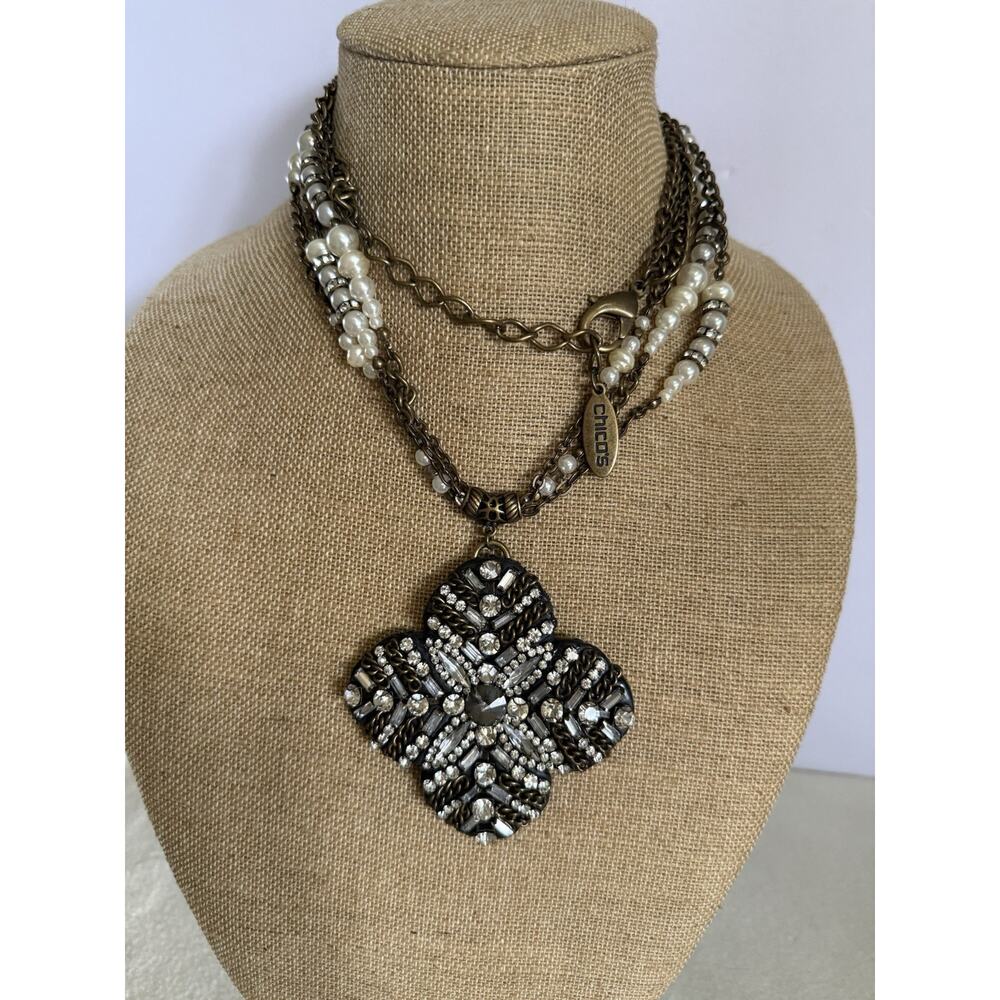 Chico’s Rhinestone necklace With Pearls CHUNKY fabulous